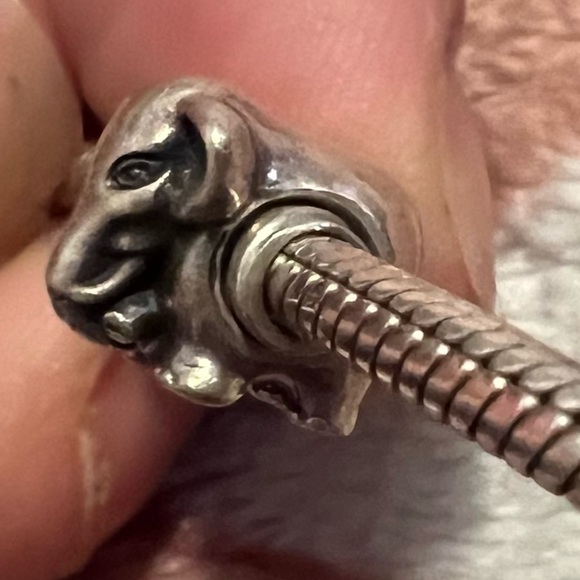 Ellie the Elephant Pandora Charm - Picture 6 of 7